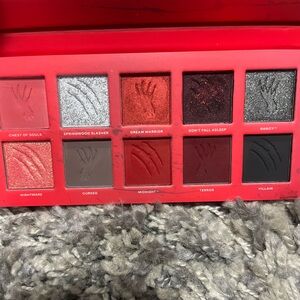 Glamlite Nightmare on Elm Street red palette